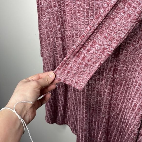 Lollipop Star Size M Burgundy Ribbed Lightweight Knit Long Sleeve V Neck Dress - Picture 6 of 9